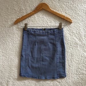 Brandy Melville rare lightwash denim Justina skirt
